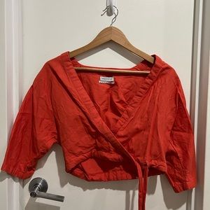 URBAN OUTFITTERS Crop Top.